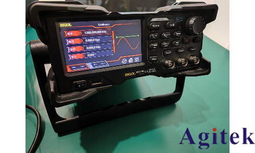 函數信號發生器的使用方法(圖1) 函數信號發生器的使用方法(圖1)